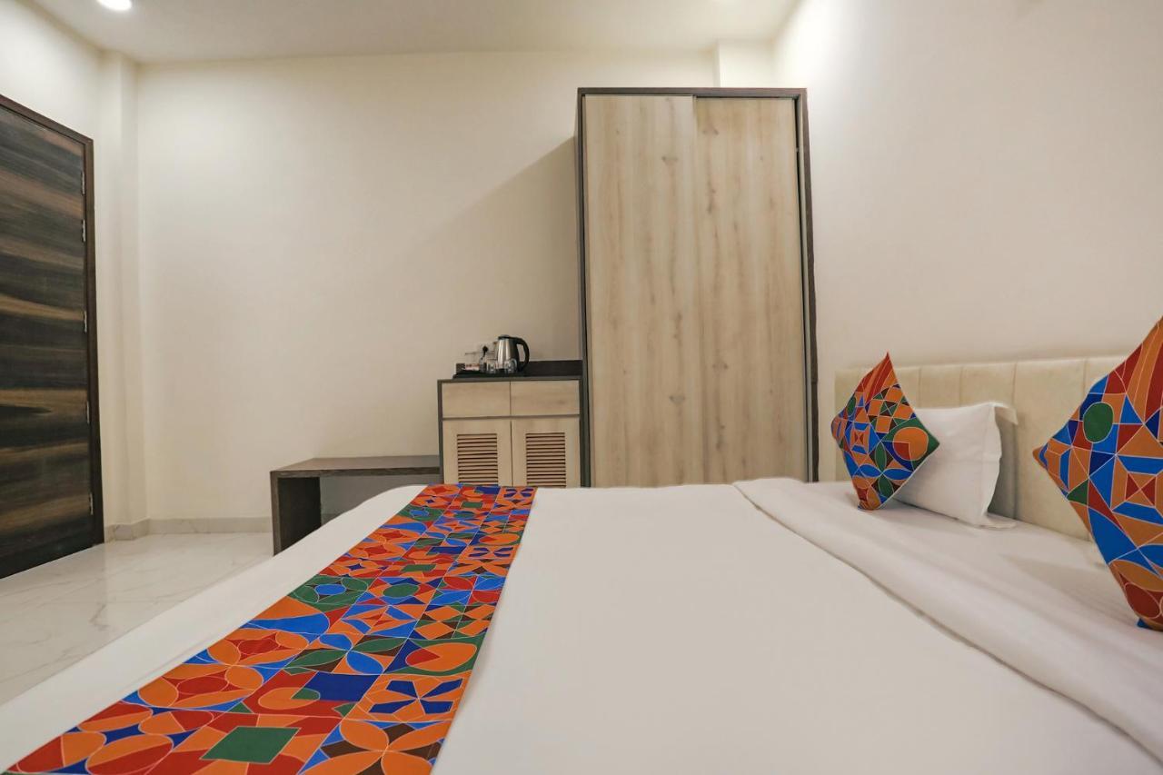 Fabhotel Ab Inn Huda City Center Gurgaon Eksteriør bilde